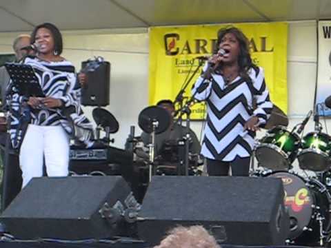 60'sGIRL GROUP MEDLEY