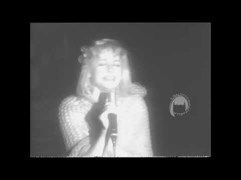 Raffaella Carrà - Immagini dalla tournée "Forte forte forte" (1976 - 1978)