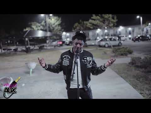 Bear Glizzy - How It Feel WGTA Live Mic Performance