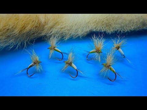 Tying Wayne's River Ranger (Dry Fly) with Davie McPhail