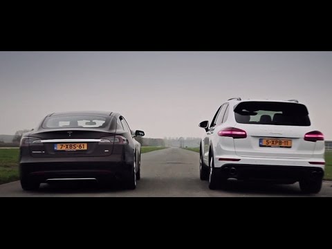 Acceleration: Porsche Cayenne S E-Hybrid vs Tesla Model S 85