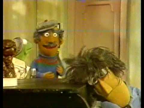 Sesamstraat - Het Alfabetlied