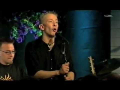 Yölintu - Eeva (Live)