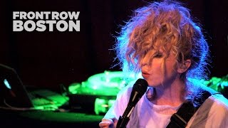 The Ting Tings — &#39;Communication&#39; (Live)