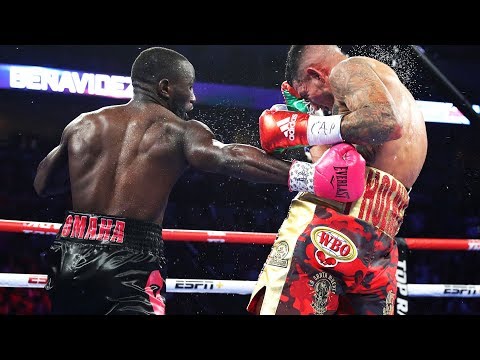 Full Fight: Terence 'Bud' Crawford vs. Jose Benavidez Jr.