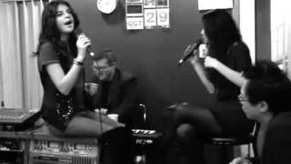 Nikki Yanofsky and Haewon Singing &#39;Lullaby of Birdland.mp4