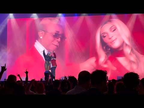 Pabllo Vittar feat. Lukinhas - Volta Pra Ficar (Ao vivo) Festival do Futuro Lulapaluza 1/1/2023