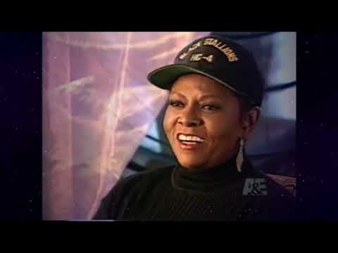 Dee Dee Warwick Talks About Dionne / deedeewarwick.com