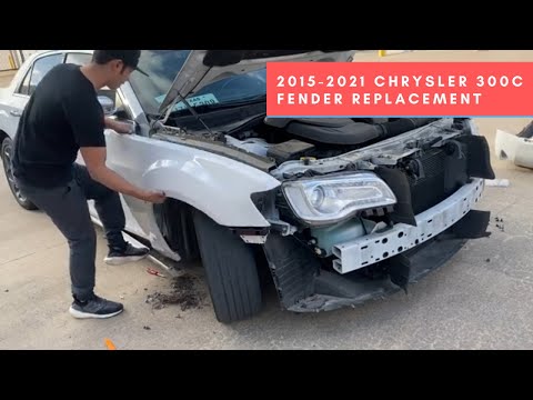 How to replace a 2015-2021 Chrysler 300C fender | ReveMoto