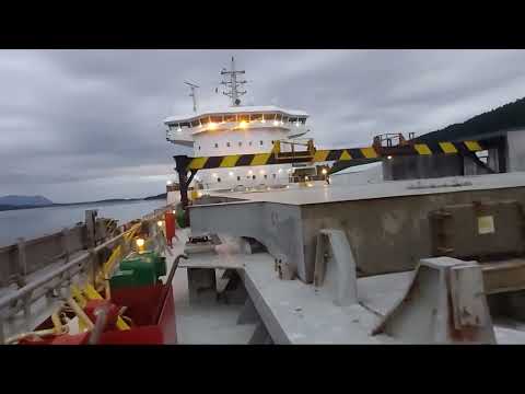 Port of elnesvågen,Norway 🇳🇴 hatchcover opening.