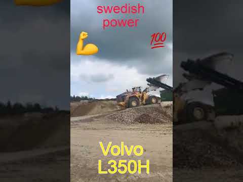 Volvo L350H digging gravel big machinery great engine sound #shorts