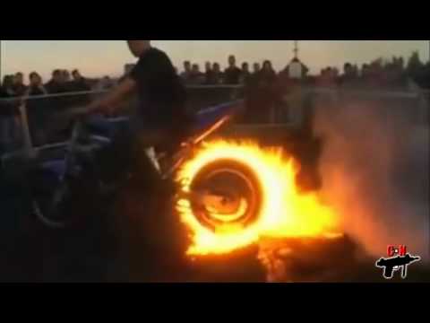 MC JUNINHO JR part MC BINHO - COTIDIANO DE MIL GRAU - ID 86*46994 - TEL : 98351817