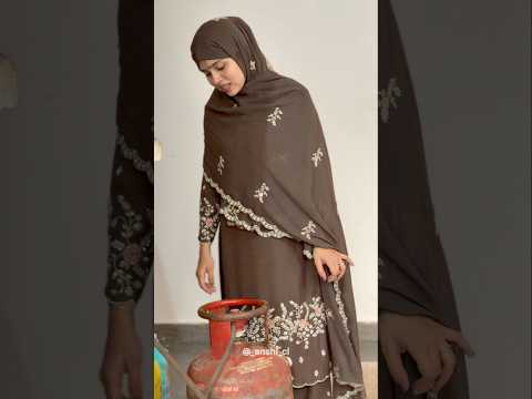 ഇനി ഗ്യാസ് തീർന്നാൽ വീടുകളിൽ കാണാൻ പോവുന്നത്😌🥺 #comedy #hearttouching #fun #anshisvlogs