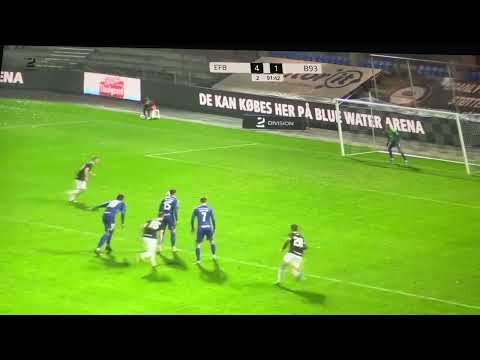 B.93 TV: Mikkel Mouritz reducerer til 4-2 på straffe ude mod Esbjerg fB
