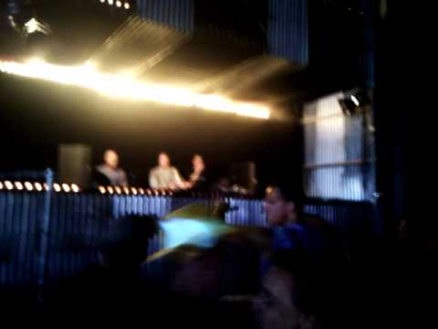 Maximum modulation @ Dancevalley2010 played by Fausto & wragg Log one