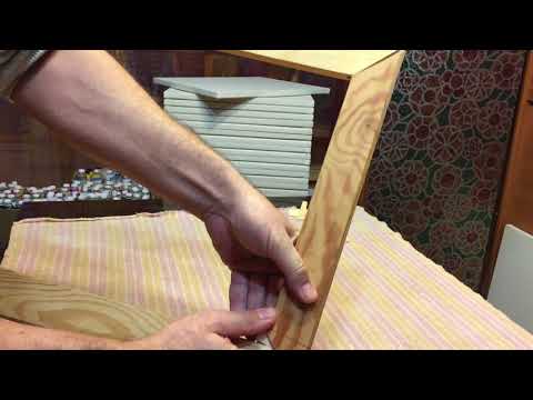 подтяжка холста или как правильно установить клинья в подрамник