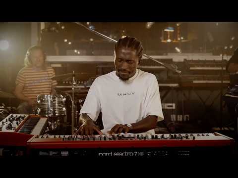 Nord Electro 7: Joshua Domfeh playing the Astoria Grand