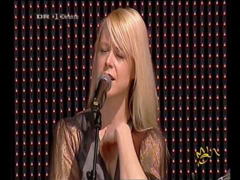 Tina Dico & Thomas Helmig - Malaga (tillykke Danmarks dronning 2010-06-05)