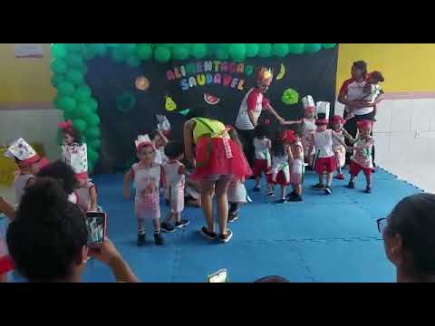 Apresentação "Alimentação Saudável" turma sala 2  maternal I Creche Estrelinha Social
