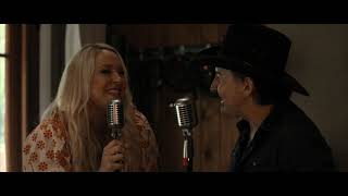 Catherine Britt feat. Lee Kernaghan - "Country Fan" [Official Music Video]