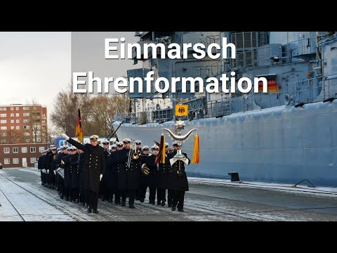 Einmarsch Ehrenformation Wachbataillon Marinemusikkorps Außerdienststellung Fregatte LÜBECK (Marine)
