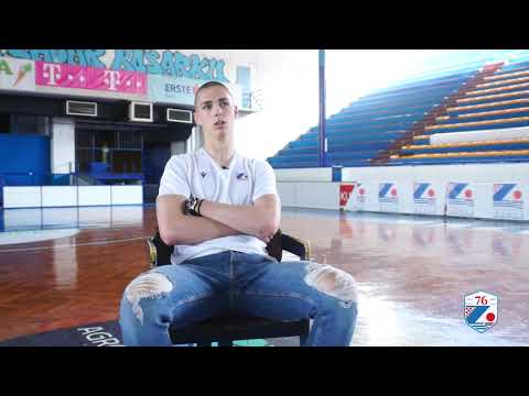 Duje Brala potpisao je svoj prvi ugovor!