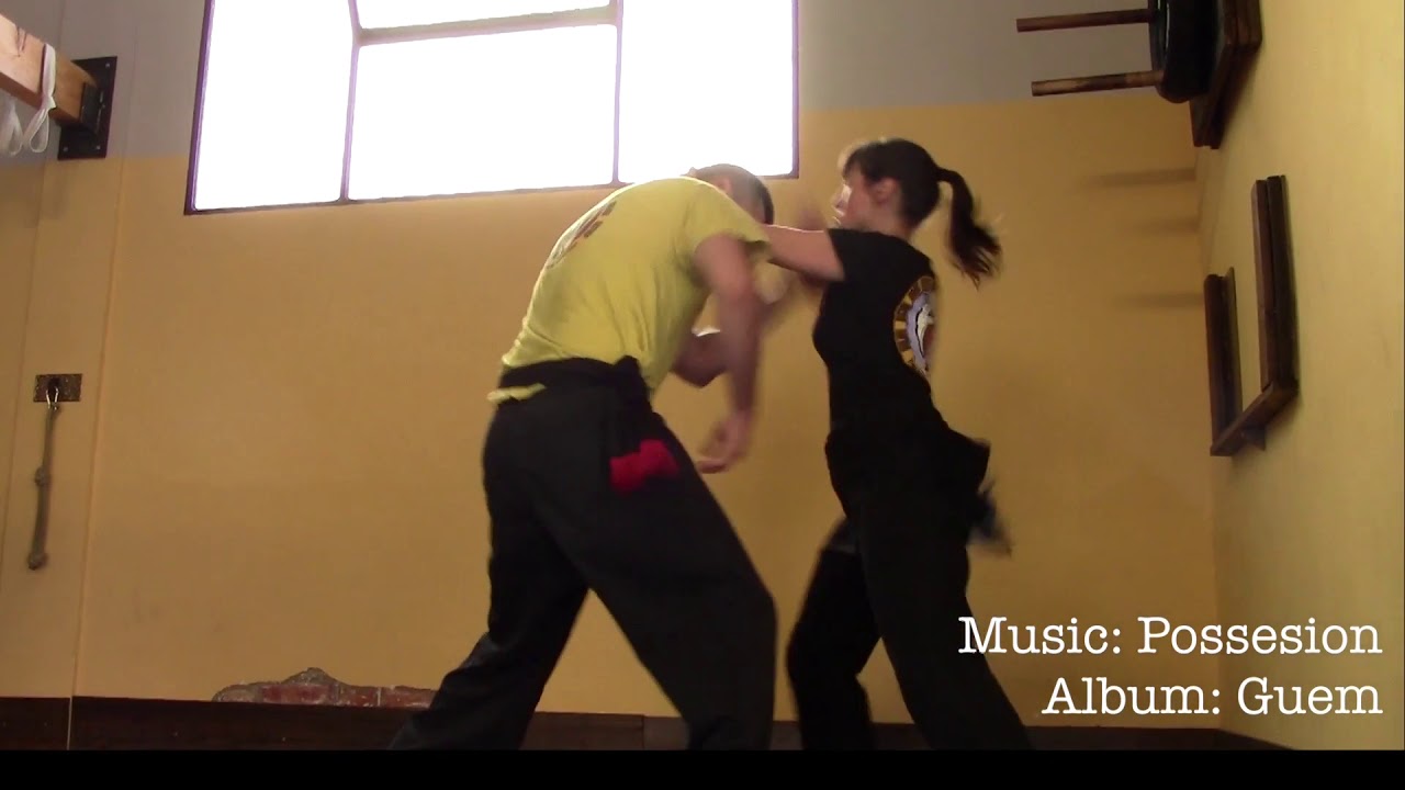 Defensa Personal Femenina DPF / Woman Self Defense WSD 1