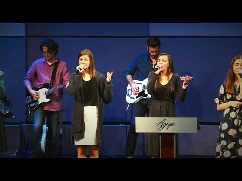 Stau din nou gândindu-mă la jertfa Ta: - video