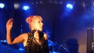 Hazel O&#39;Connor - Monsters in Disguise Chinnerys 2012