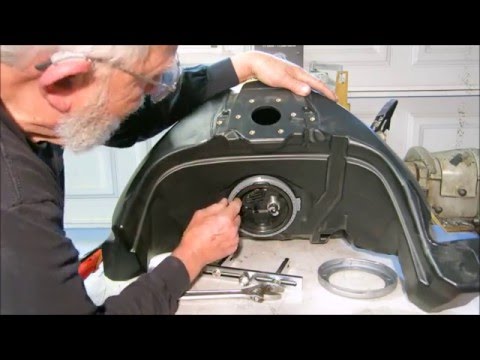BMW PM R1200RTW Bulkhead fitting installation