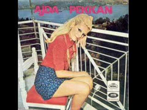 Ajda Pekkan - Boşvermişim Dünyaya (1967)