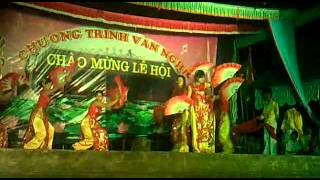 preview picture of video 'Múa Rạng Rỡ Việt Nam ( Mê Linh ).mp4'