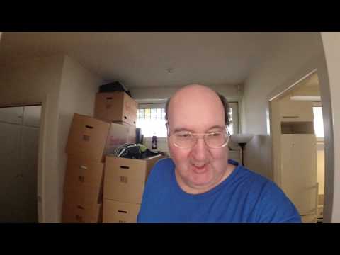 MongoTV_4314 - Del 1 - PAKKE MED BILLIG GUMMISKO og D-BATTERIER TIL CAMPINGLAMPE og 2 SVUPPER