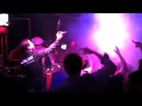 BROTHERS INCOGNITO playin' "HOCHANSTAENDIG - SUPER DUPER"