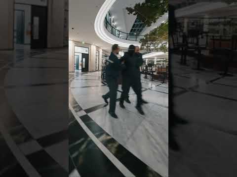 Nachts in den Arkaden