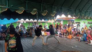 Download lagu membunga kuntau mp3 Download lagu membunga kuntau mp3