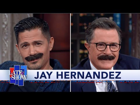 傑伊-埃爾南德斯為飾演 "Magnum P.I. "而放棄了鬍子。 (Jay Hernandez Dropped The Mustache For His Portrayal Of "Magnum P.I.")