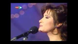 Nurten DEMİRKOL gule sorma o bilmez aski sevdayi.mp4