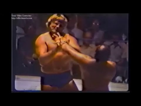 スタン・ハンセン vs トッシュ・トーゴー(ハロルド坂田 、CWF、1973年）