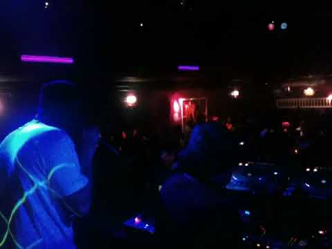 Guè Pequeno & Dj Fede danno il giro al Vox di Modena ...31 ottobre!