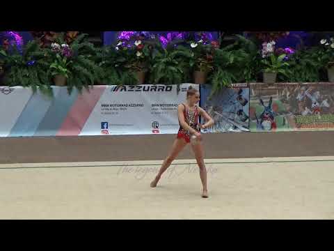 Valérie ROMENSKI (FRA) ball - 2020 Corbeil senior AA