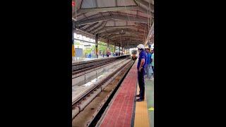 Download lagu Beauty of Mumbai metro mp3