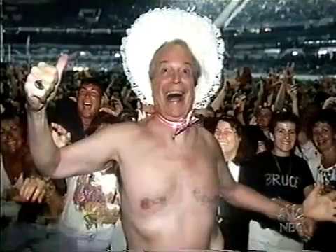 Late Night 'Visiting Max On Tour Photos 5/16/03