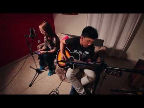 Carla Bince & Dominic Valencia - Drops of Jupiter by:Train (COVER) - live acoustic session