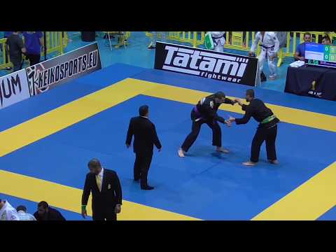Cemil Karahan vs Aleksandar Aleksandrov - IBJJF European Open 2018 - Purple Adult - Open