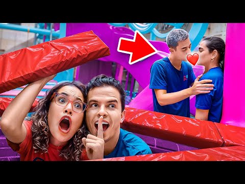 CONSTRUÍMOS UM QUARTO SECRETO NO PARQUE RAFA E LUIZ E FLAGRAMOS ISSO! - MUITO ABSURDO!
