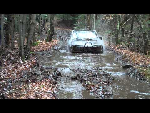 Toyota Pickup SAS deep mud hole