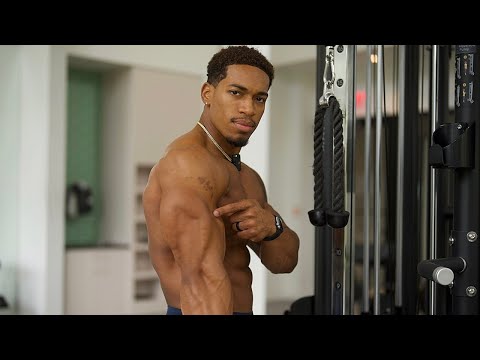 STOP TRAINING YOUR TRICEPS LIKE THIS‼️