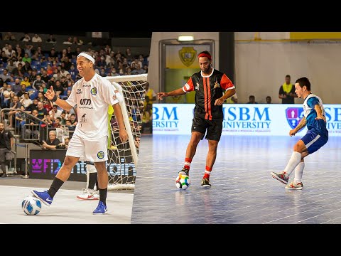 Ronaldinho CRAZY Futsal Skills that Shocked The World 2022