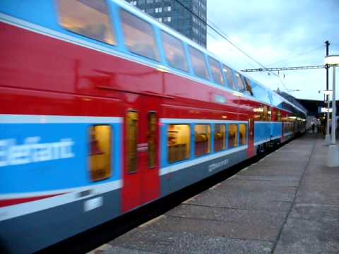 City Elefant na Os 6863